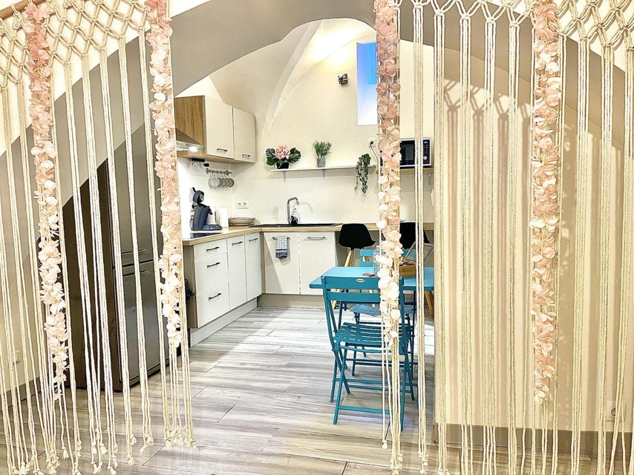 *Le Lotus*Fiber Wifi*Hyper Center* Apartment Salon-de-Provence Exterior photo