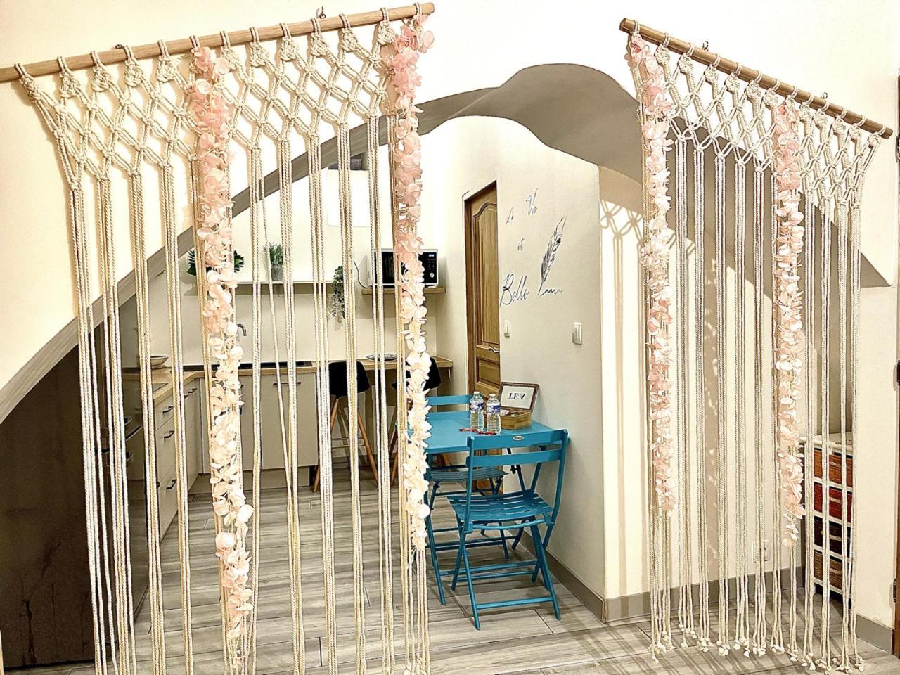 *Le Lotus*Fiber Wifi*Hyper Center* Apartment Salon-de-Provence Exterior photo